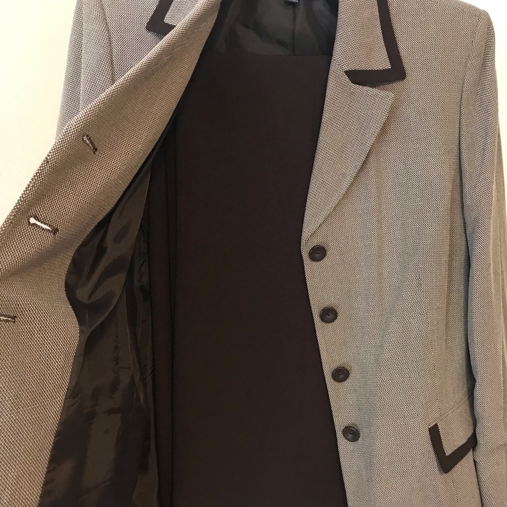 Jones Wear Women’s Pantsuit